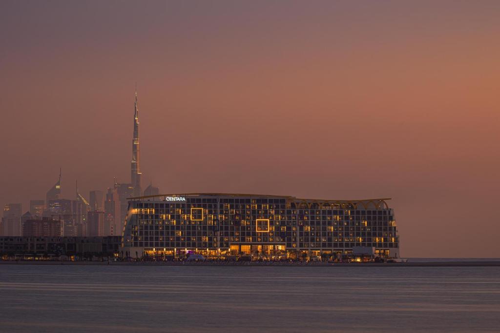 356103017 Centara Mirage Beach Resort Dubai 4 - Зображення 1